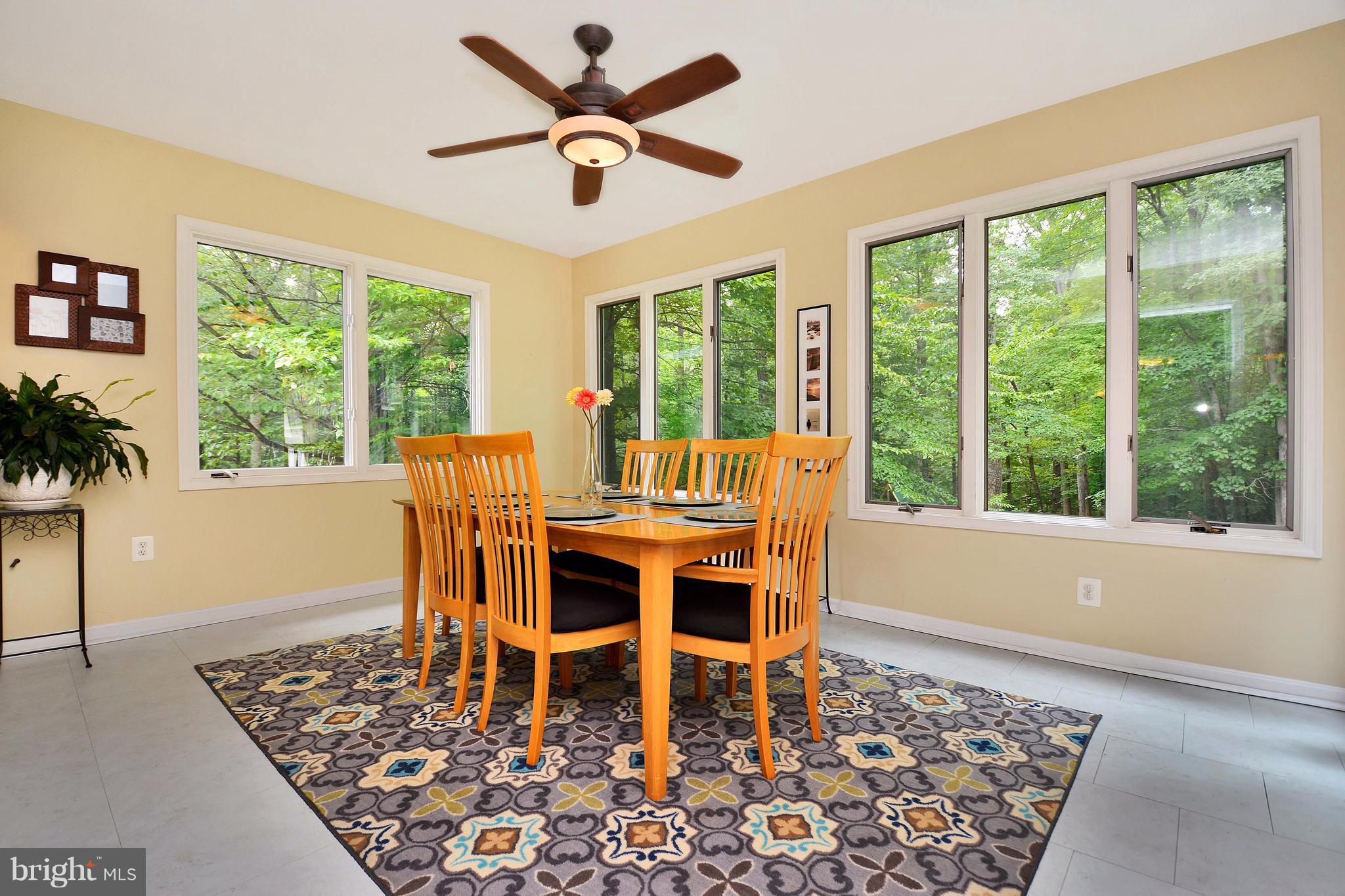 718 Cropp Road Fredericksburg, VA 22406 - Photo 12 of 30 Sun Room/Dining Room