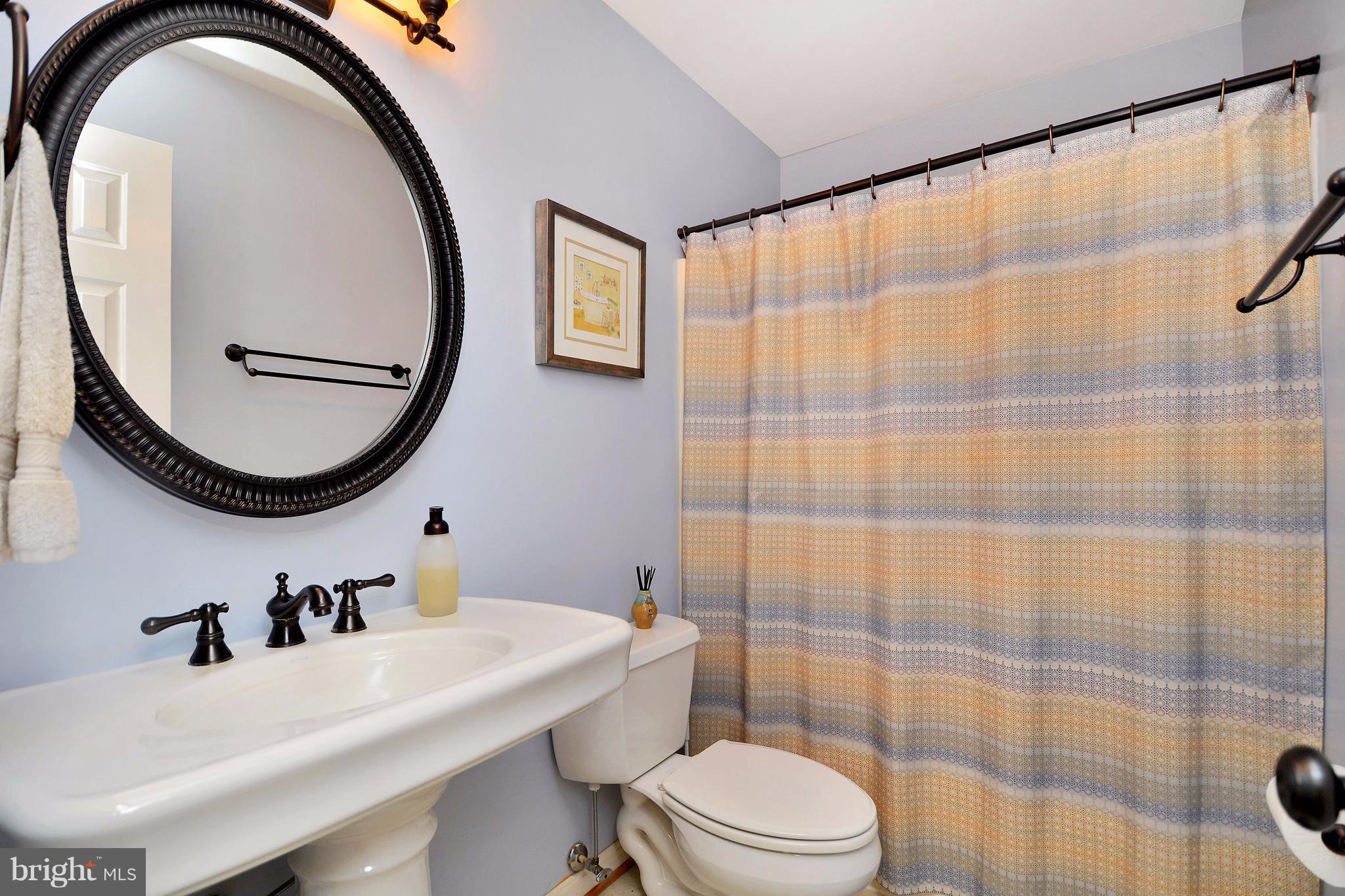 718 Cropp Road Fredericksburg, VA 22406 - Photo 13 of 30 Bath