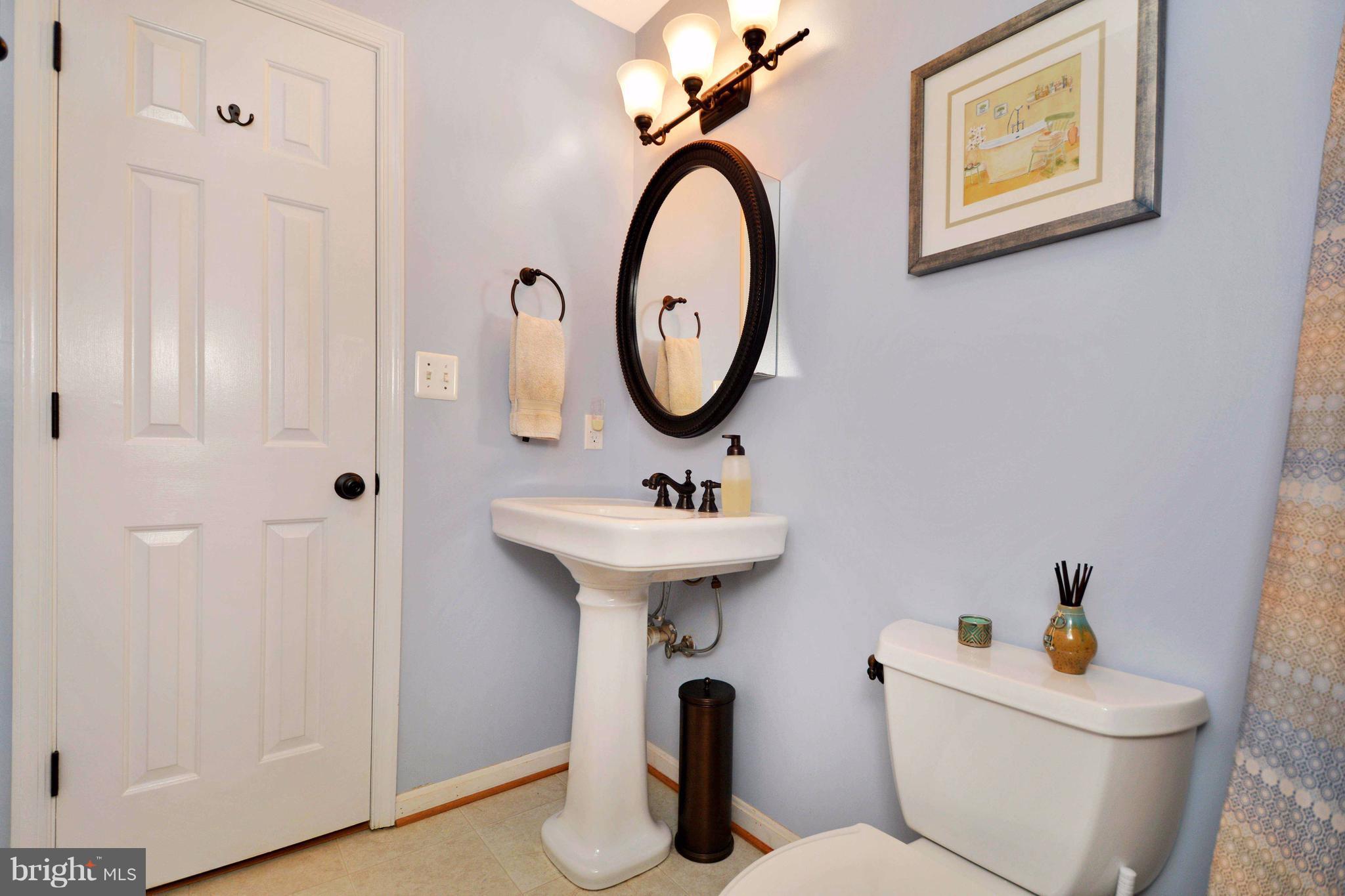 718 Cropp Road Fredericksburg, VA 22406 - Photo 14 of 30 Bath