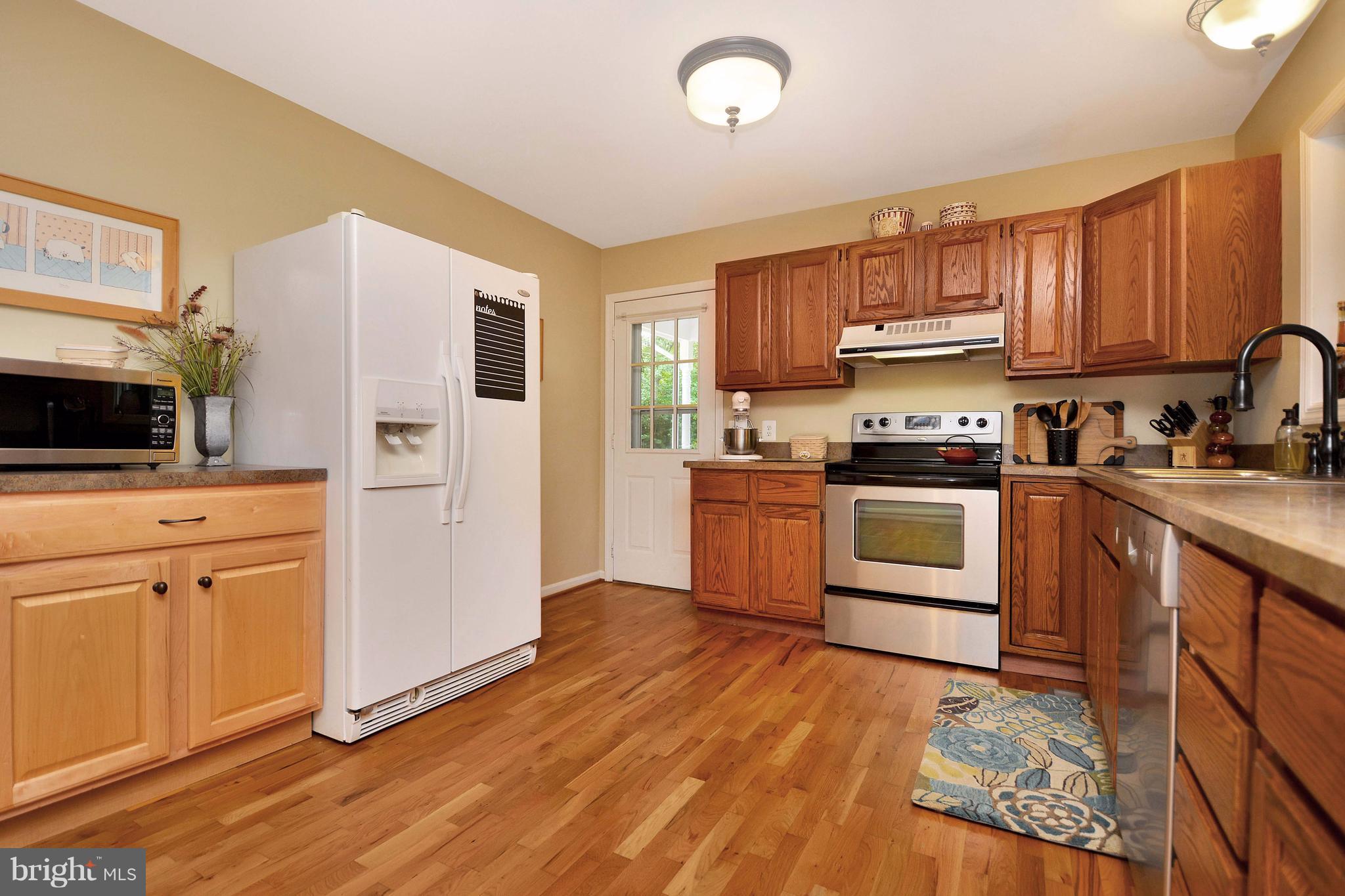 718 Cropp Road Fredericksburg, VA 22406 - Photo 9 of 30 Kitchen