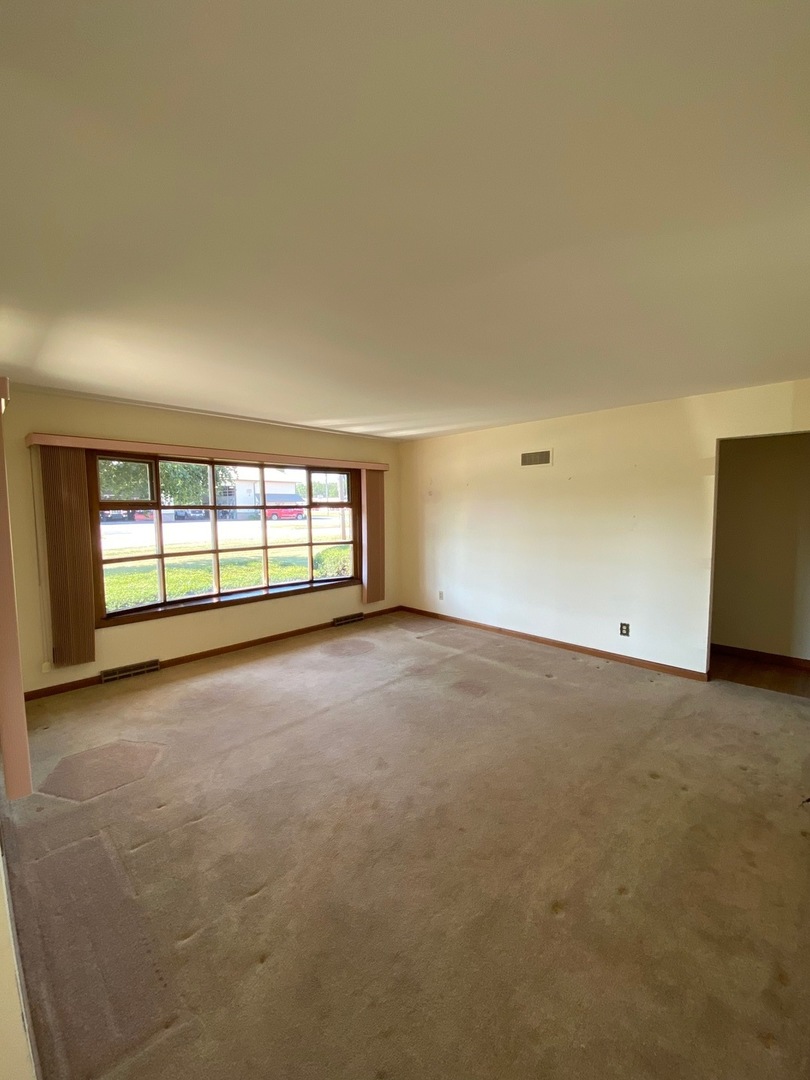 50 East Southmor Road Morris, IL 60450 - Photo 10 of 16 Gallery Image 10