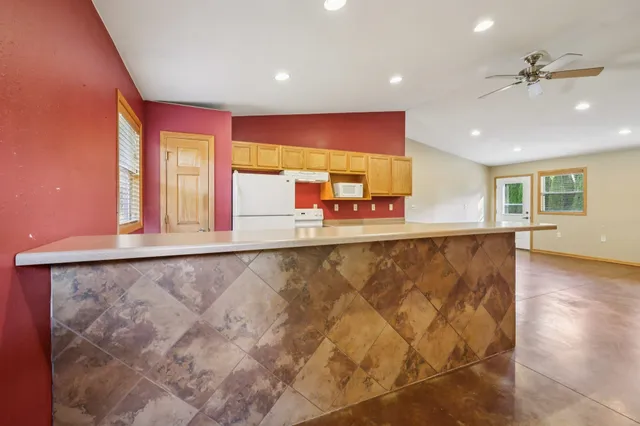 $279,900 | 501 Tamarack Road, Spring Green, WI 53588