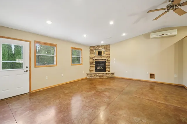 $279,900 | 501 Tamarack Road, Spring Green, WI 53588