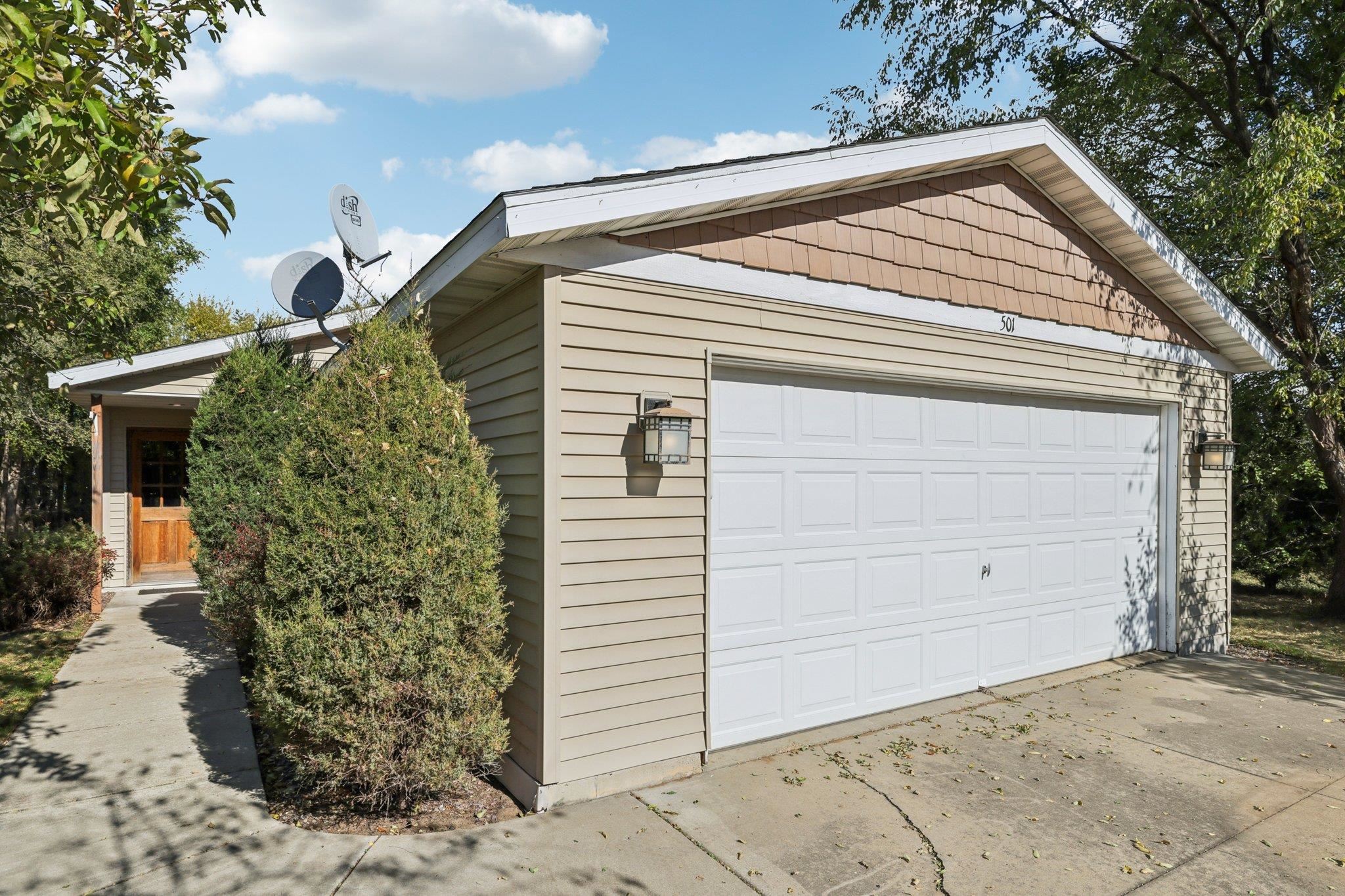 501 Tamarack Road Spring Green, WI 53588 - Photo 2 of 62