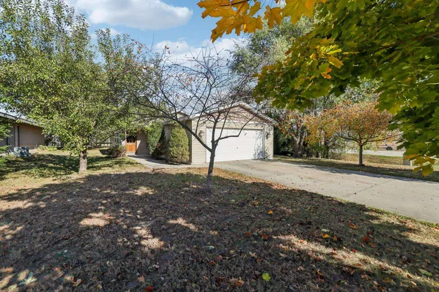 $279,900 | 501 Tamarack Road, Spring Green, WI 53588