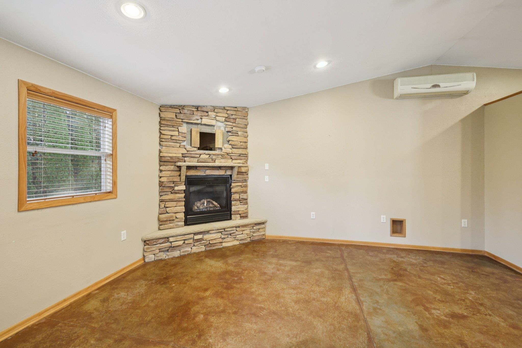 501 Tamarack Road Spring Green, WI 53588 - Photo 7 of 62