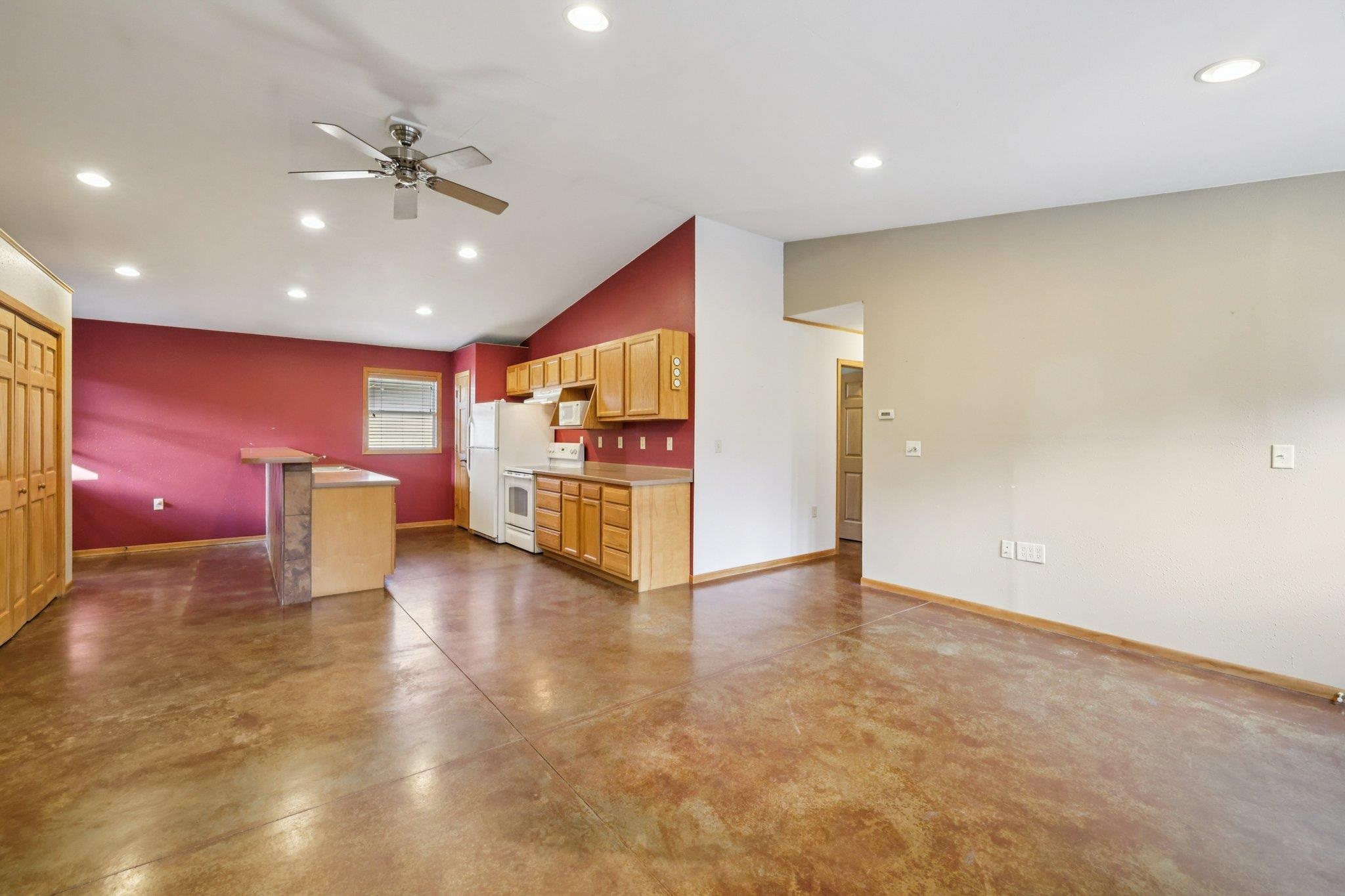 501 Tamarack Road Spring Green, WI 53588 - Photo 9 of 62