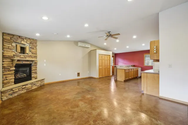 $279,900 | 501 Tamarack Road, Spring Green, WI 53588