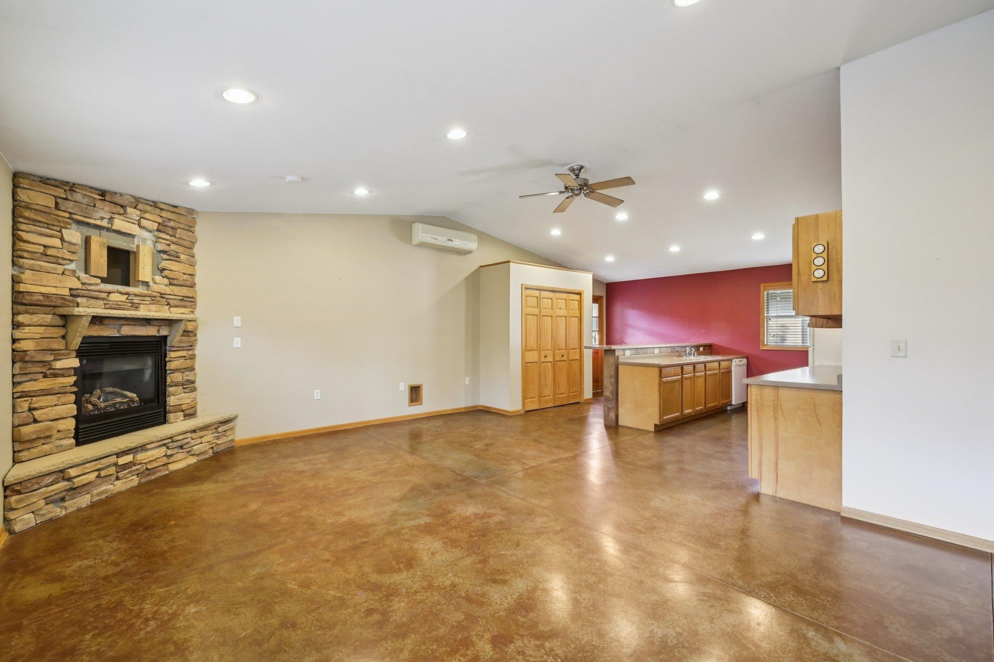 501 Tamarack Road Spring Green, WI 53588 - Photo 10 of 62