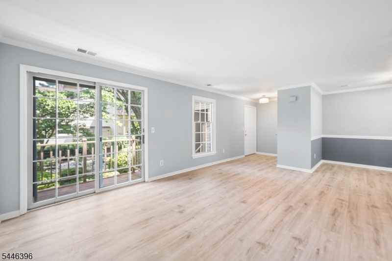 150 Jamestown Road Bernards, NJ 07920 - Photo 4 of 27