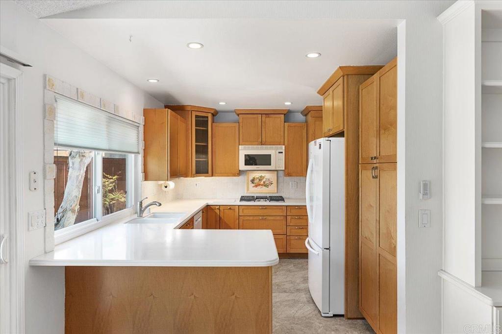 4350 Trieste Drive Carlsbad, CA 92010 - Photo 19 of 56