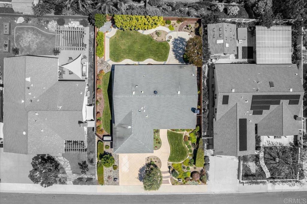 4350 Trieste Drive Carlsbad, CA 92010 - Photo 3 of 56