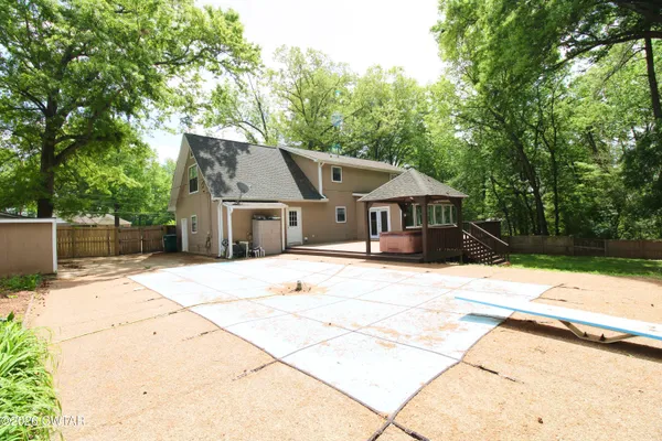 $385,500 | 75 Clement Drive, Oakfield, TN 38362