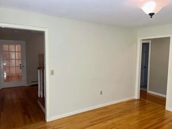 $775,000 | 1565 West Street, Wrentham, MA 02093