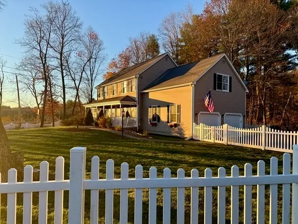 $775,000 | 1565 West Street, Wrentham, MA 02093