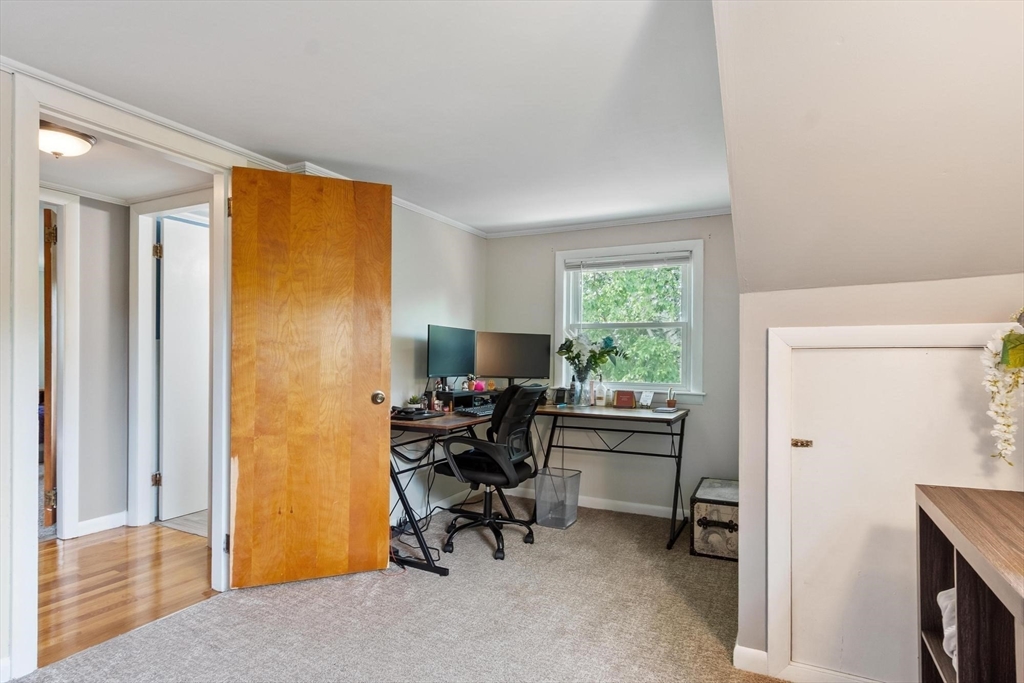 4 Cranston Street Worcester, MA 01606 - Photo 29 of 37