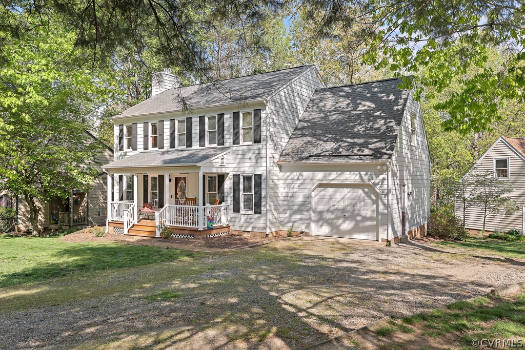 13906 Turtle Hill Road Midlothian, VA 23112 - Photo 3 of 35 a front view of a house with a yard