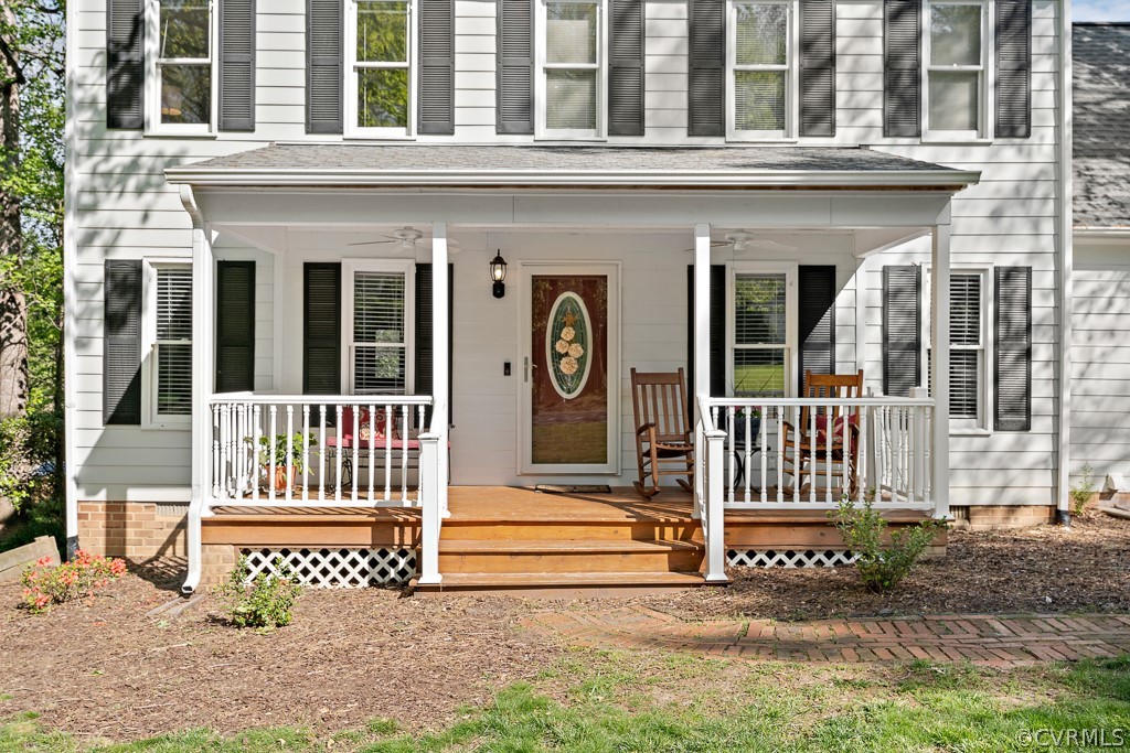 13906 Turtle Hill Road Midlothian, VA 23112 - Photo 5 of 35 front view of a house with a fence