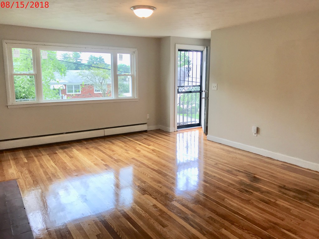 31 Sunflower Road Holbrook, MA 02343 - Photo 5 of 5 Gallery Image 5