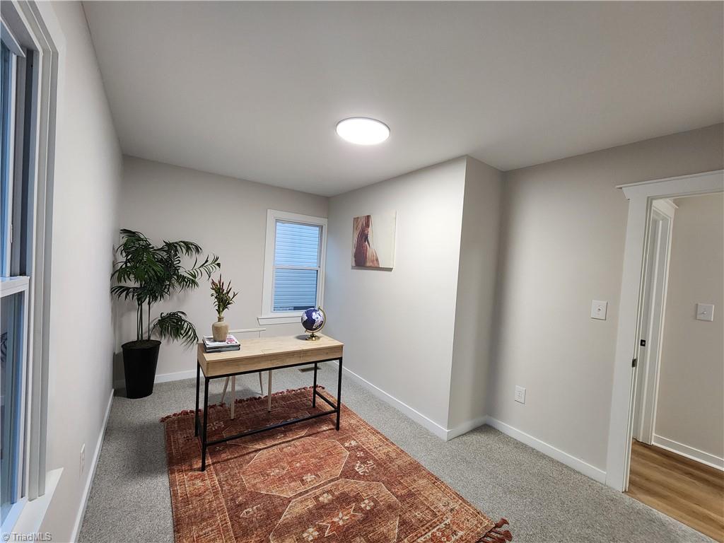 315 Small Street Thomasville, NC 27360 - Photo 10 of 39