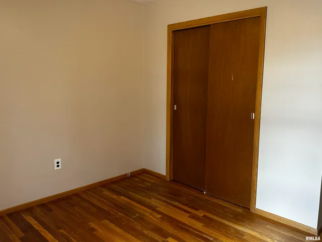 $159,900 | 606 West Hall Drive, Jacksonville, IL 62650