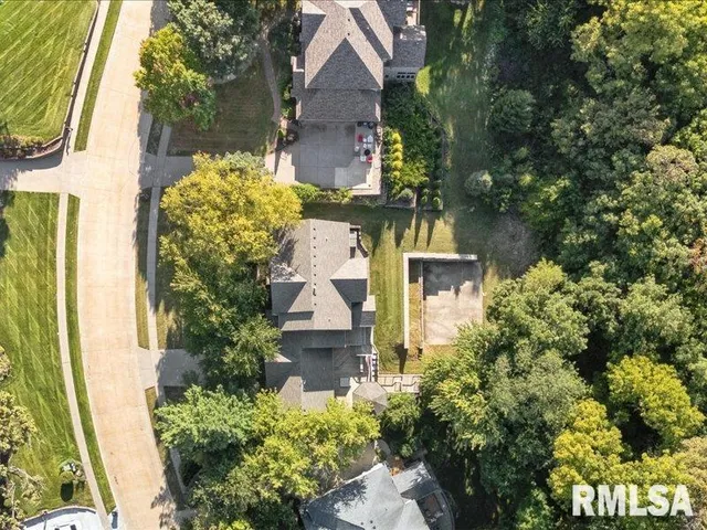 $759,000 | 6800 Ridges Court, Bettendorf, IA 52722