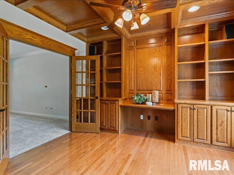 6800 Ridges Court Bettendorf, IA 52722 - Photo 10 of 59