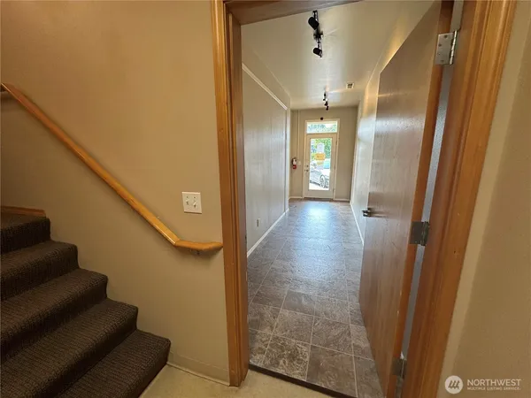 $395 | 117 North 8th Street, Unit 500, Shelton, WA 98584