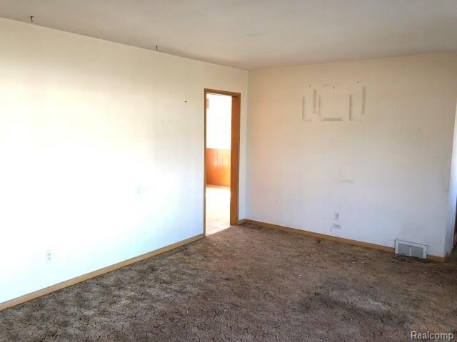 3360 Rome Avenue Warren, MI 48091 - Photo 7 of 13