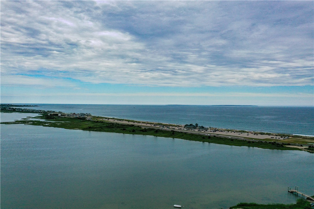 55 Winnapaug Road, Unit 7 Westerly, RI 02891 - Photo 11 of 23