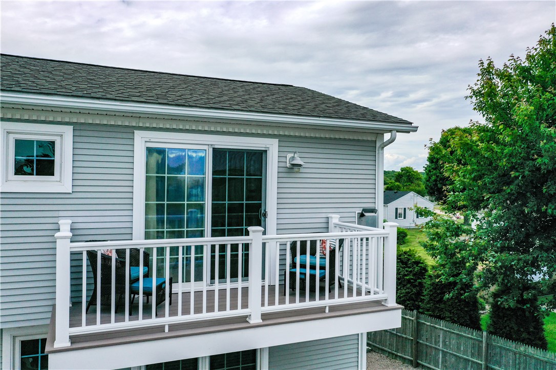 55 Winnapaug Road, Unit 7 Westerly, RI 02891 - Photo 10 of 23