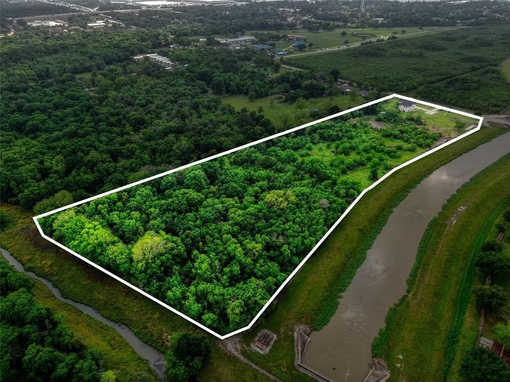 7812 Wade Road Baytown, TX 77521 - Photo 26 of 32