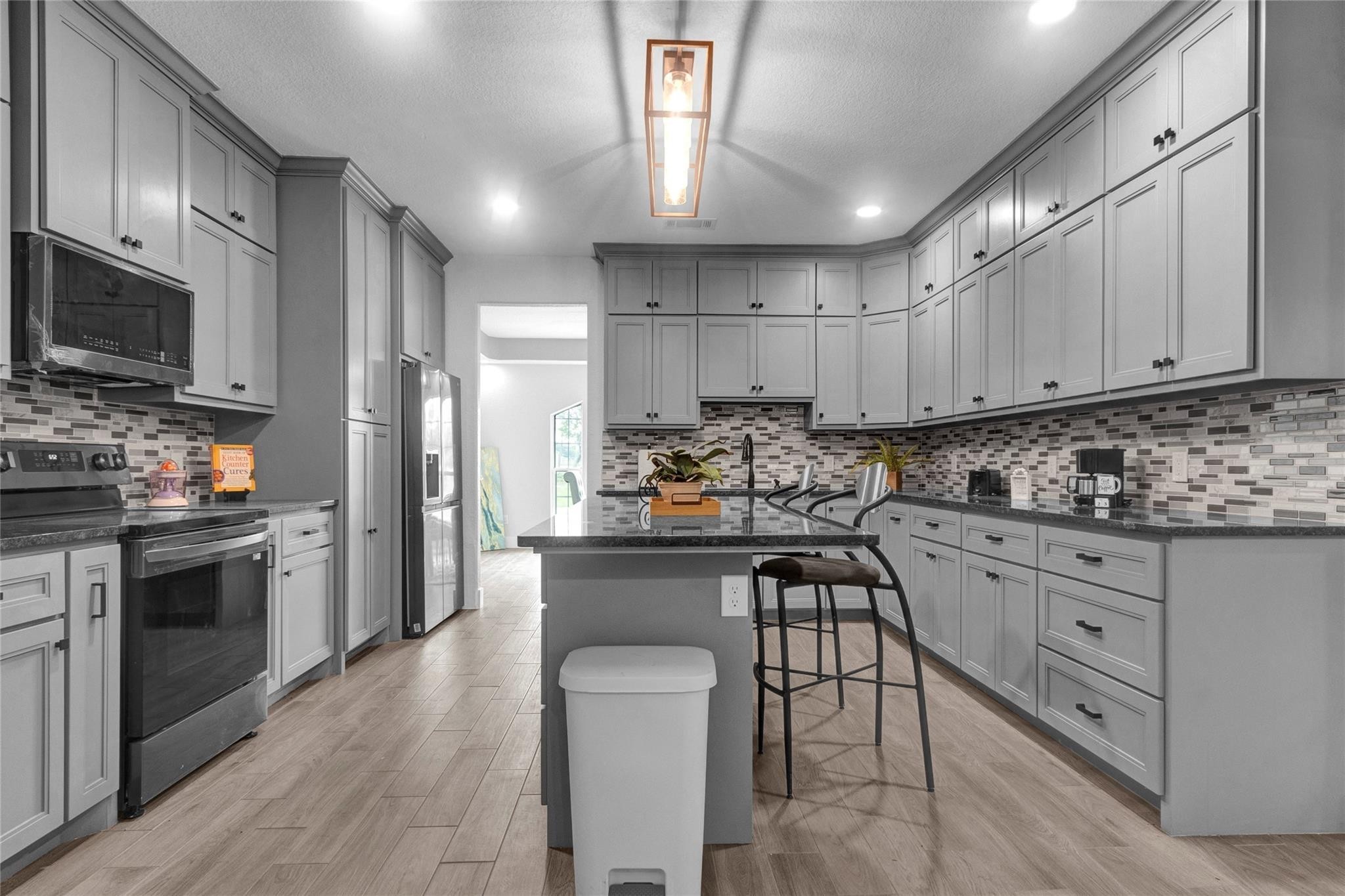 7812 Wade Road Baytown, TX 77521 - Photo 8 of 32