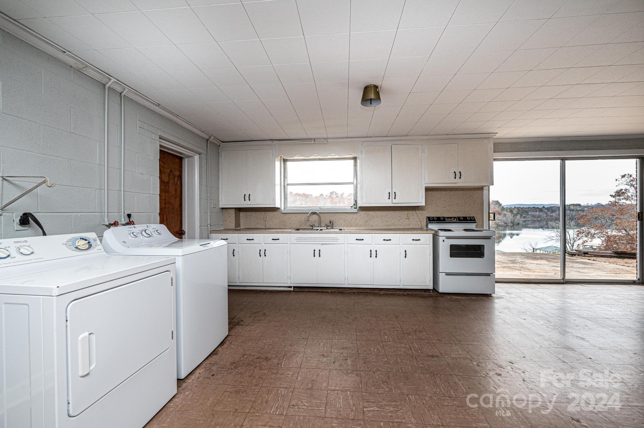 4852 Midway Sand Road Hickory, NC 28601 - Photo 23 of 31 Gallery Image 23