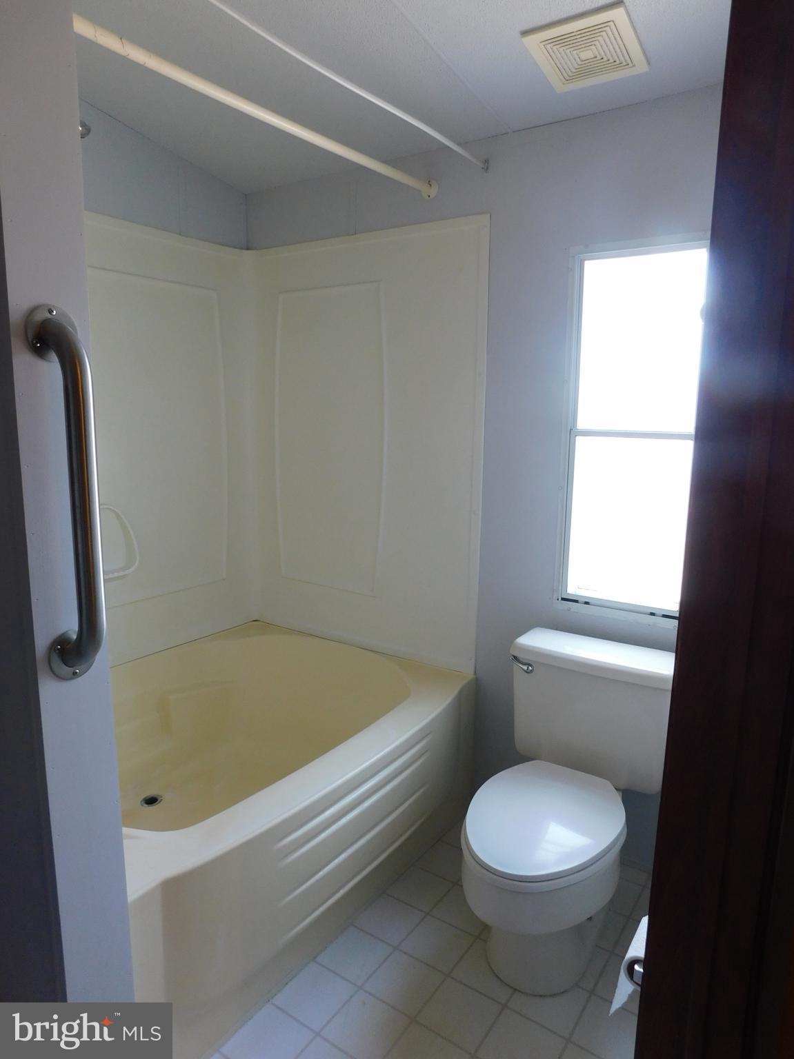 3589 Mill Green Road Street, MD 21154 - Photo 16 of 37 Primary Bathroom
