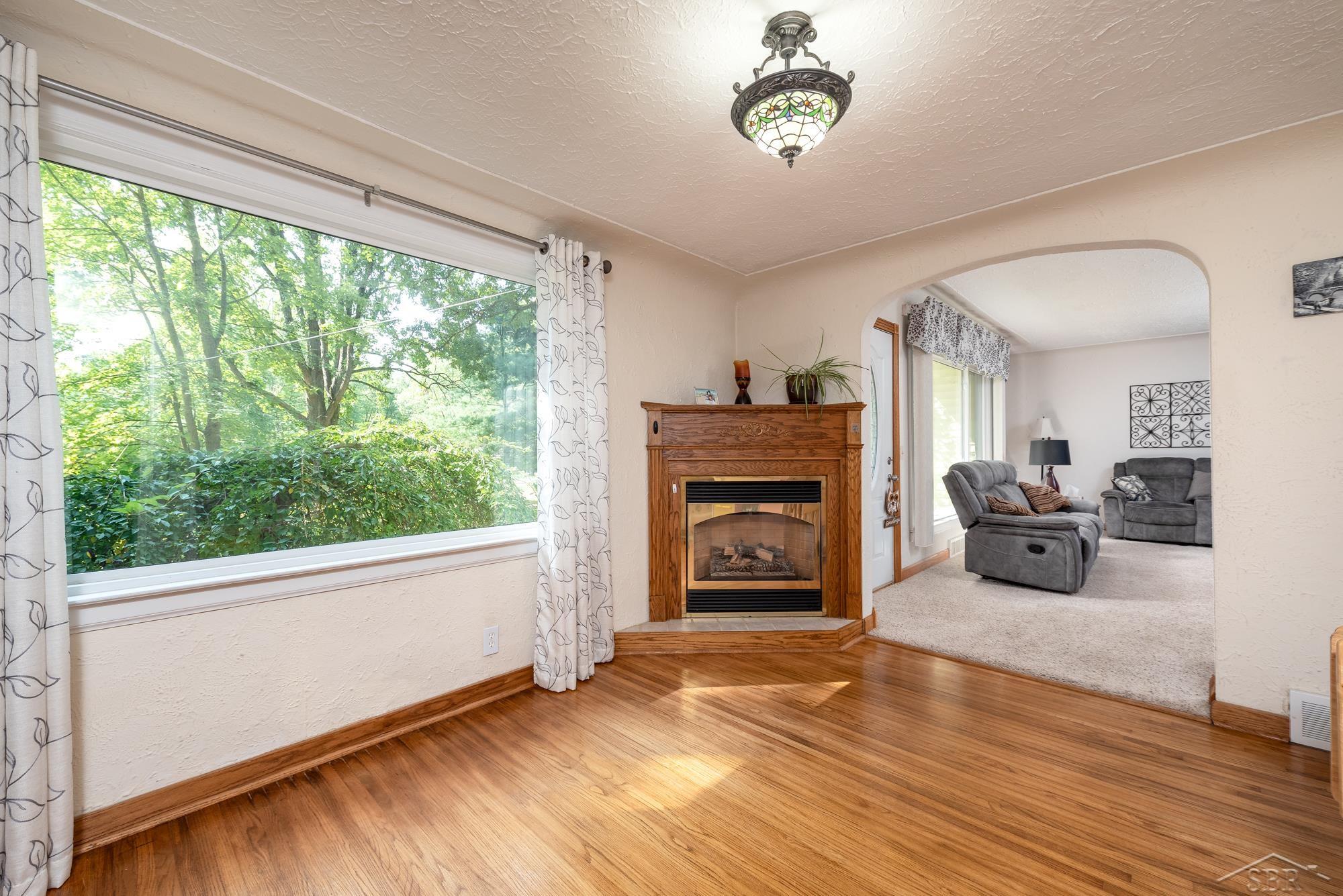 2641 East Bombay Road Midland, MI 48642 - Photo 13 of 78 50158501-1a1e89c8-39de-4d33-a291-dcf21ea4acdd.JPG