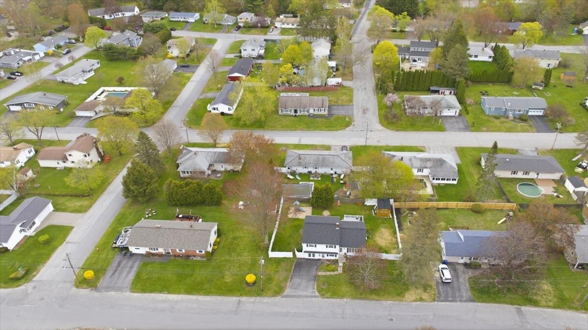 37 Stevens Street Lewiston, ME 04240 - Photo 5 of 50 03-DJI_20260513094448_0396_D