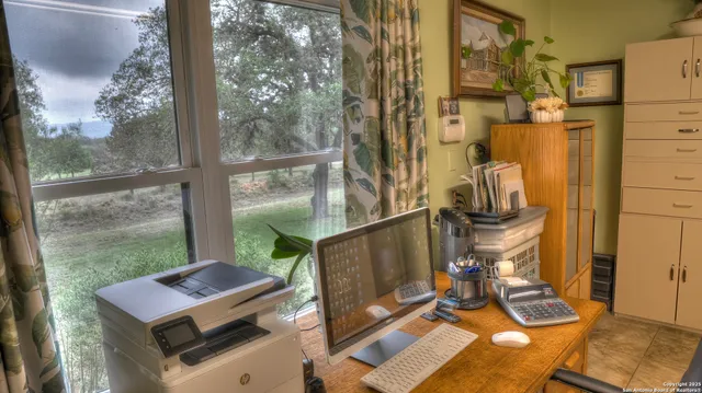 $1,200,000 | 4143 South South U Highway, Leakey, TX 78873