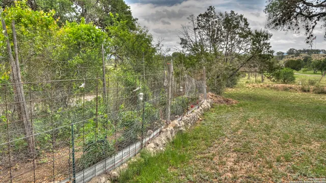 $1,200,000 | 4143 South South U Highway, Leakey, TX 78873