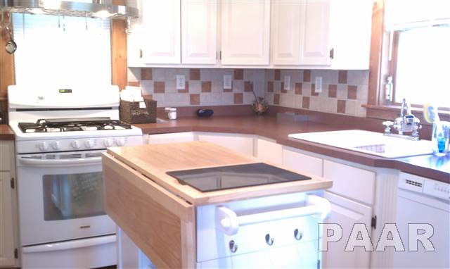 18728 West Farmington Road Trivoli, IL 61569 - Photo 3 of 9