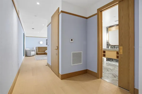 $13,500 | 3015 South Ysabella Avenue, Unit 1202, Tampa, FL 33629