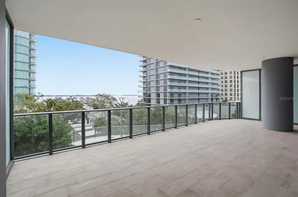 $13,500 | 3015 South Ysabella Avenue, Unit 1202, Tampa, FL 33629