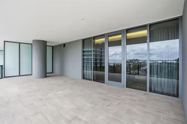 $13,500 | 3015 South Ysabella Avenue, Unit 1202, Tampa, FL 33629