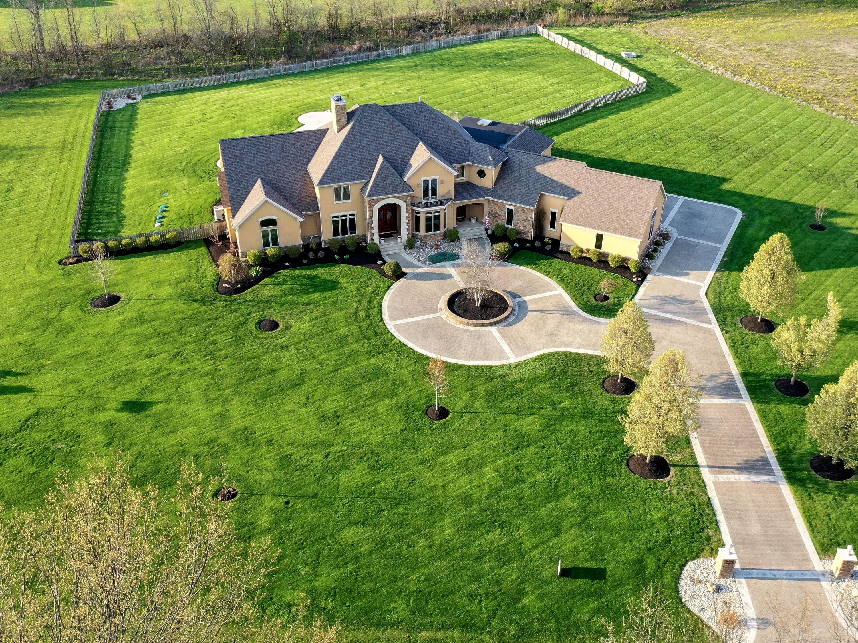 11619 Trenton Road Galena, OH 43021 - Photo 3 of 80 Gallery Image 3