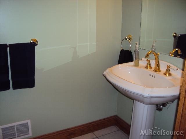 67 Pennell Road Imlay City, MI 48444 - Photo 27 of 30 31209261-26.JPG