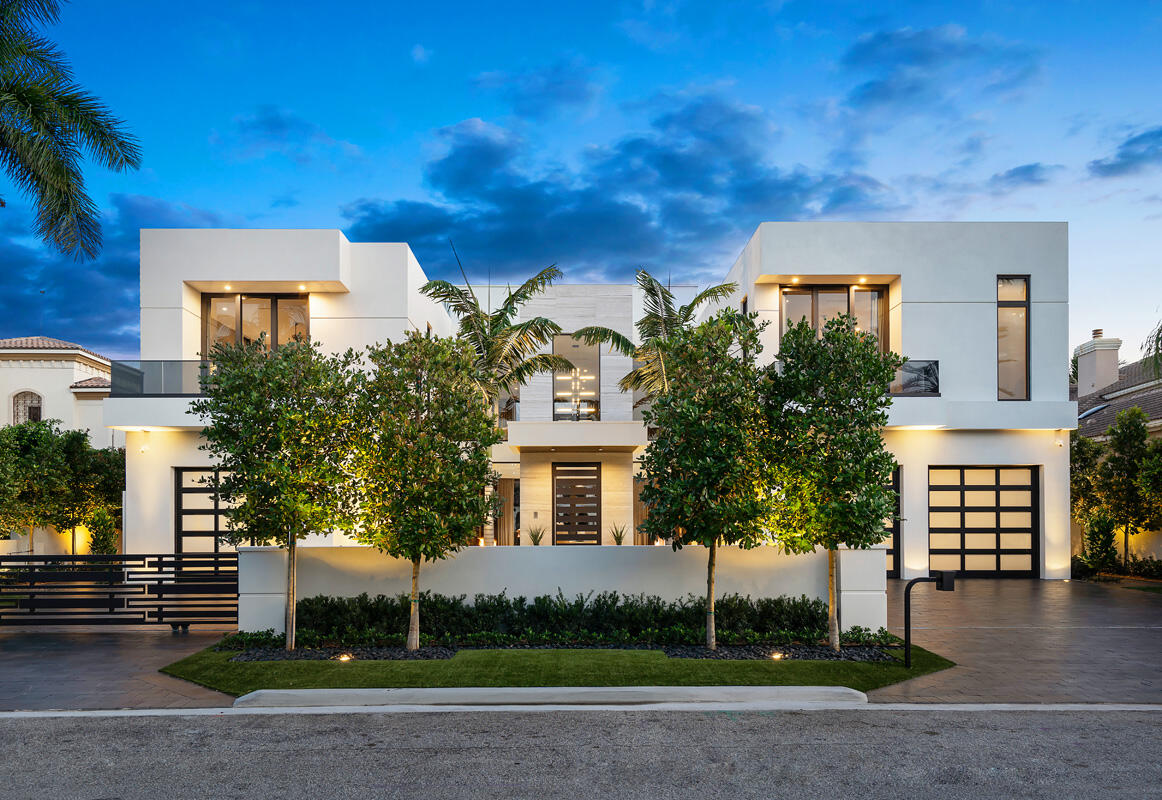 320 South Maya Palm Drive Boca Raton, FL 33432 - Photo 1 of 1 320_South_Maya_Palm_Drive_Dusk_02