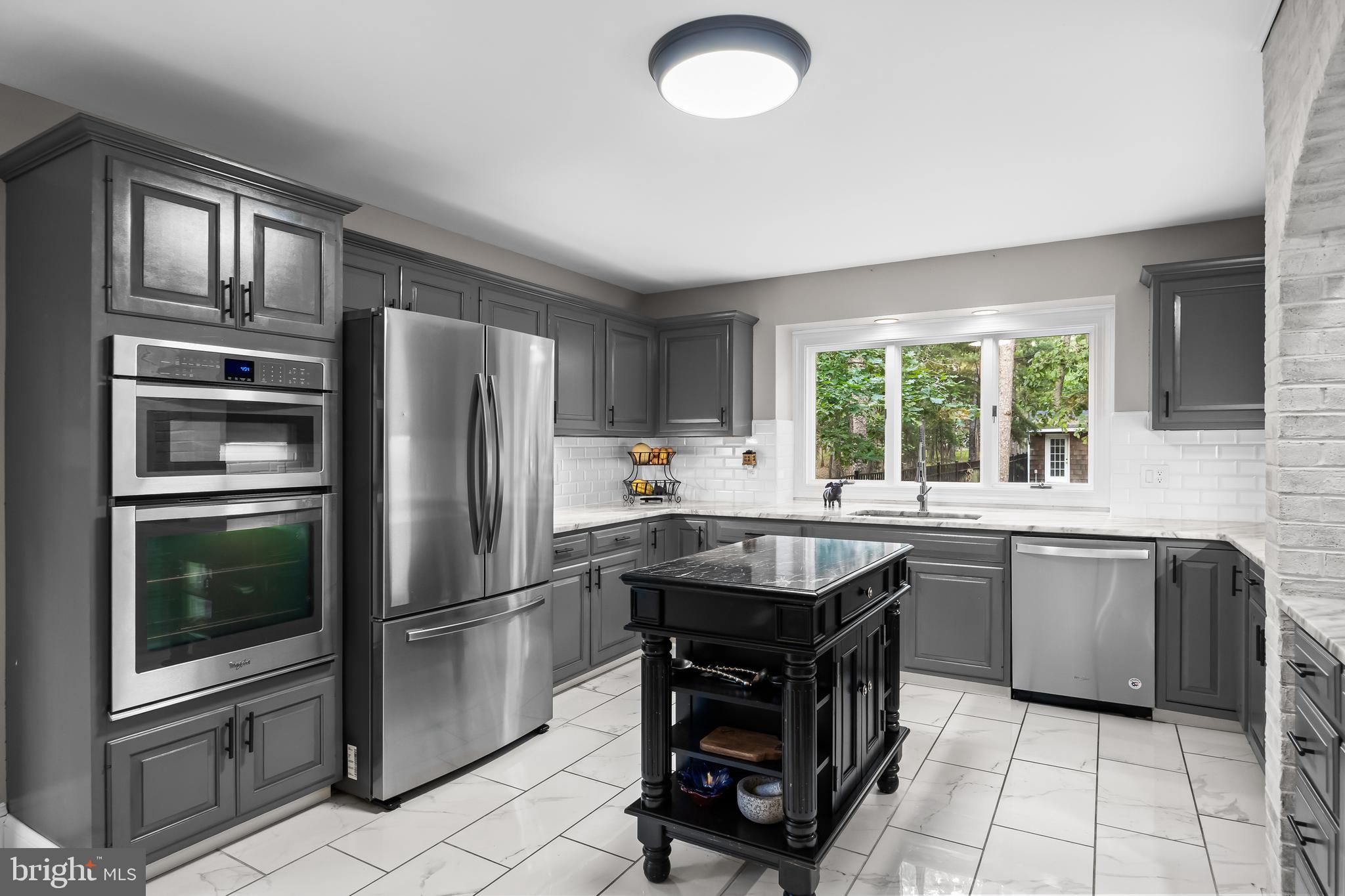 555 McKendimen Road Medford, NJ 08055 - Photo 22 of 73 kitchen