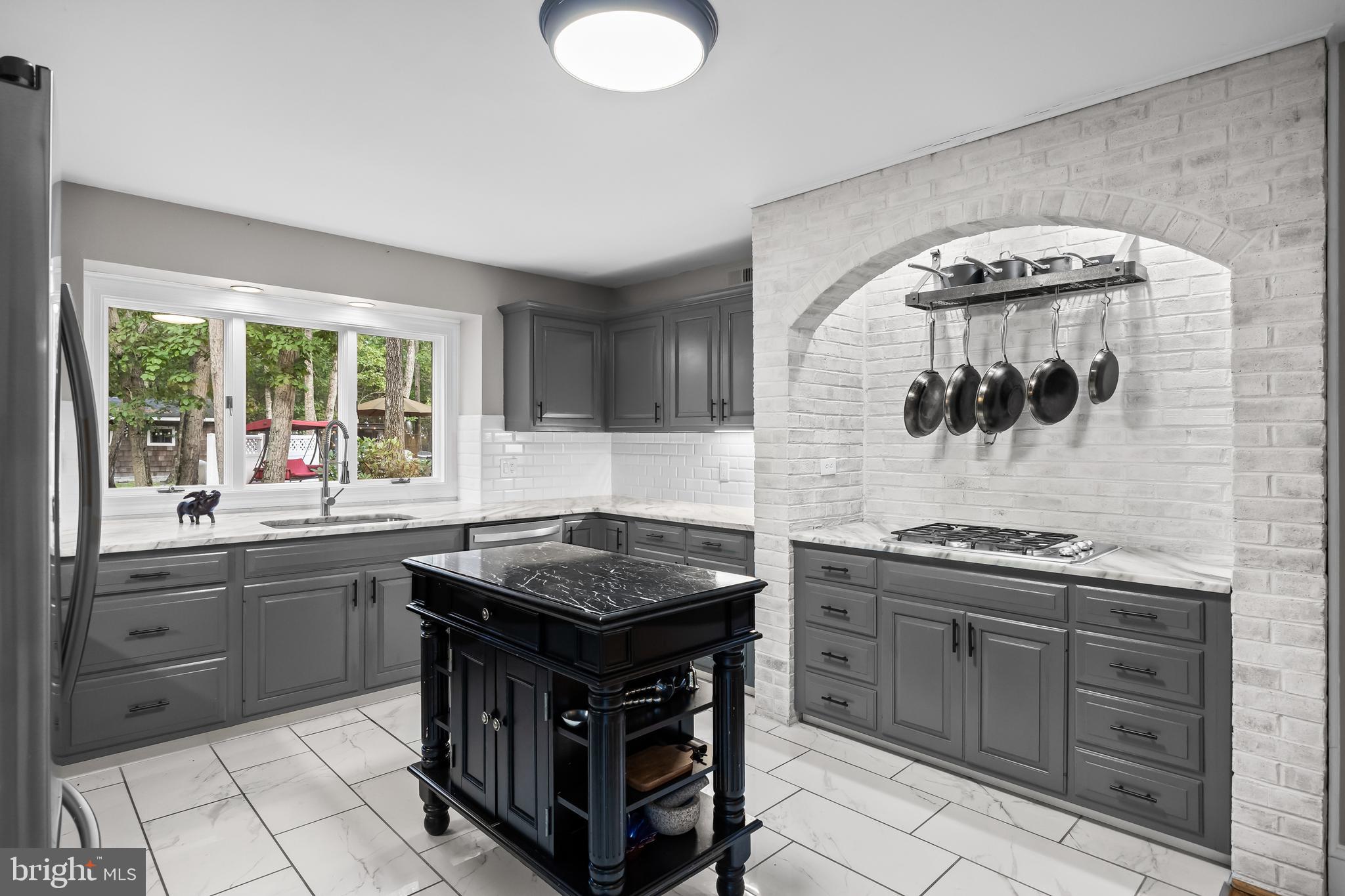 555 McKendimen Road Medford, NJ 08055 - Photo 24 of 73 marble countertops