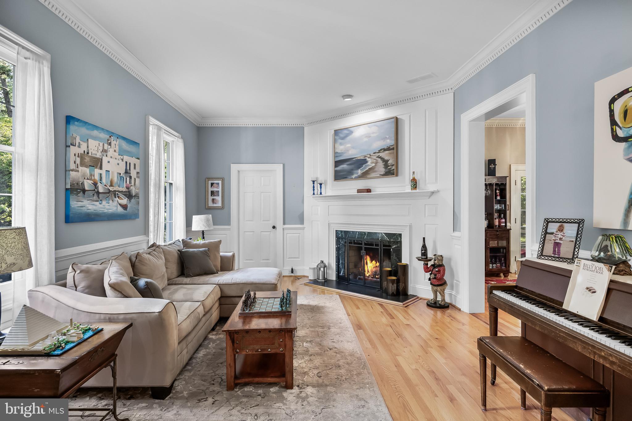 555 McKendimen Road Medford, NJ 08055 - Photo 9 of 73 living room