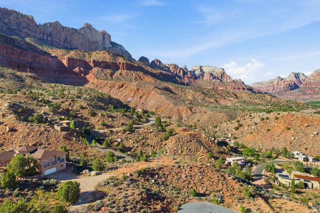 St, Unit 19 Springdale, UT 84767 - Photo 22 of 48